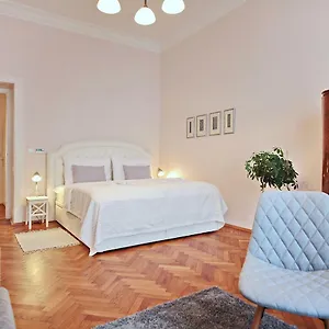  Apartamento In The Heart Of